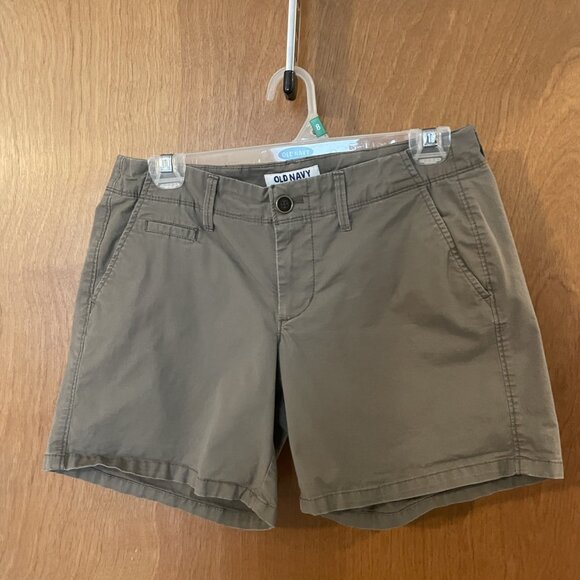 Old Navy Everyday Short Womens Size 4 Olive Green and Gray - 2 pairs - Picture 3 of 8